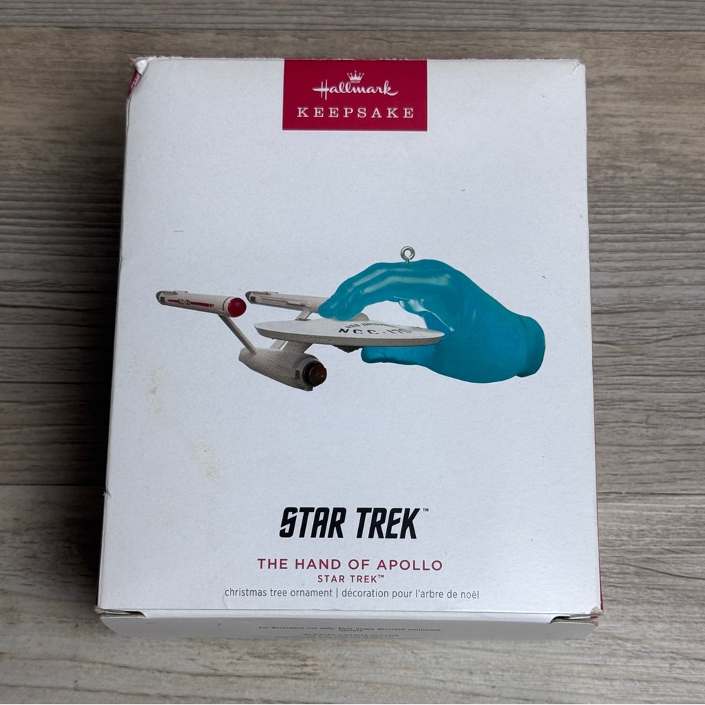 HALLMARK 2023 STAR TREK THE HAND OF APOLLO ORNAMENT